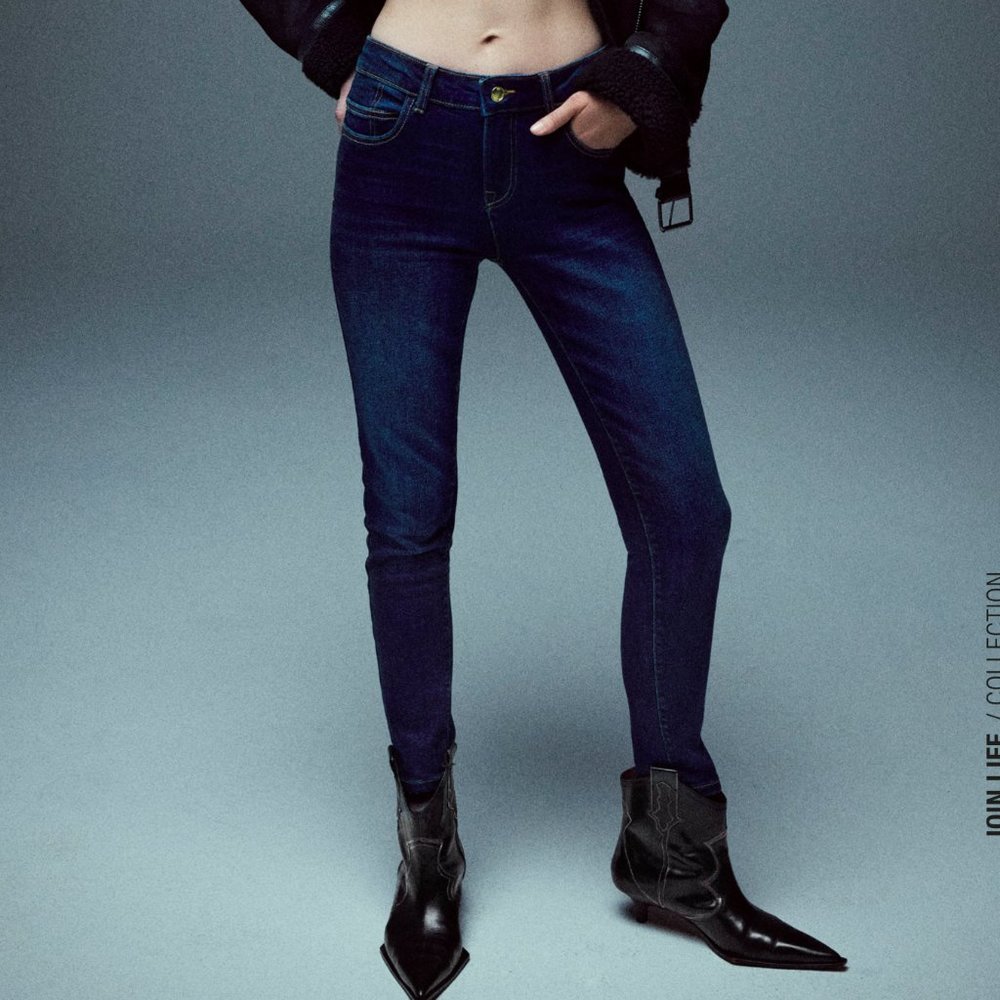 👖EUC👖 Zara Z1975 Zara Basic Dept. Denim Mid Rise Skinny Jeans Dark Blue, US 8